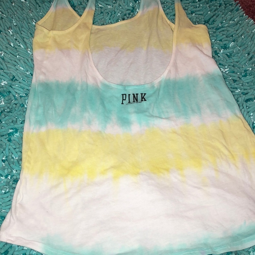 Pink Victoria’s Secret Top do not purchase